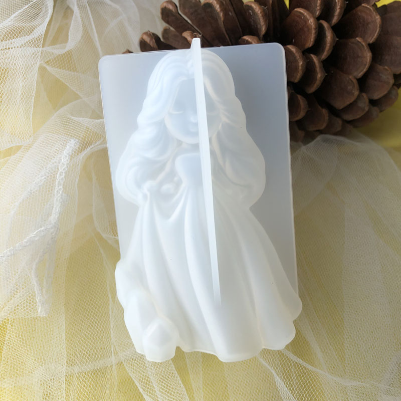 Soap Making Guide For Beginners - Moule à bougie princesse 3D en